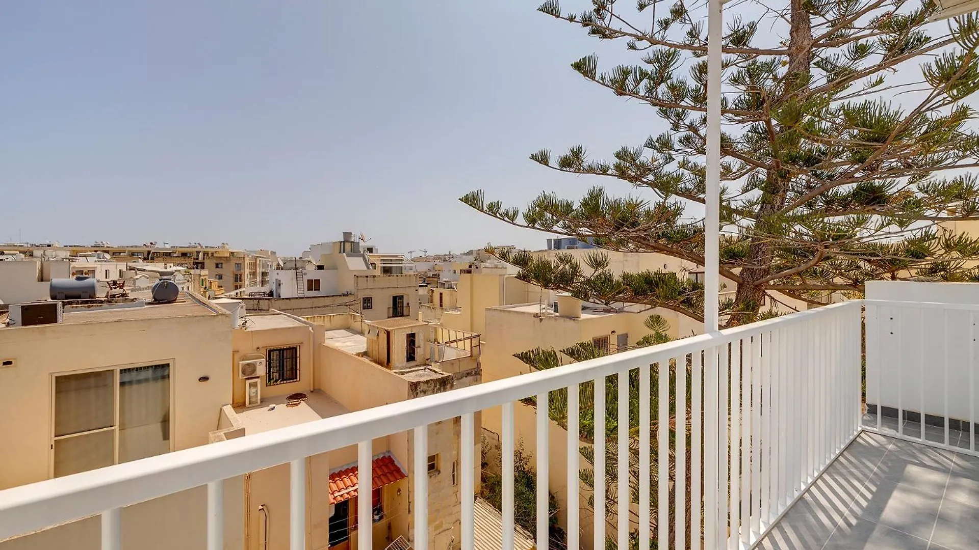 Stunning 2Br Holiday Penthouse In Central Sliema Apartment