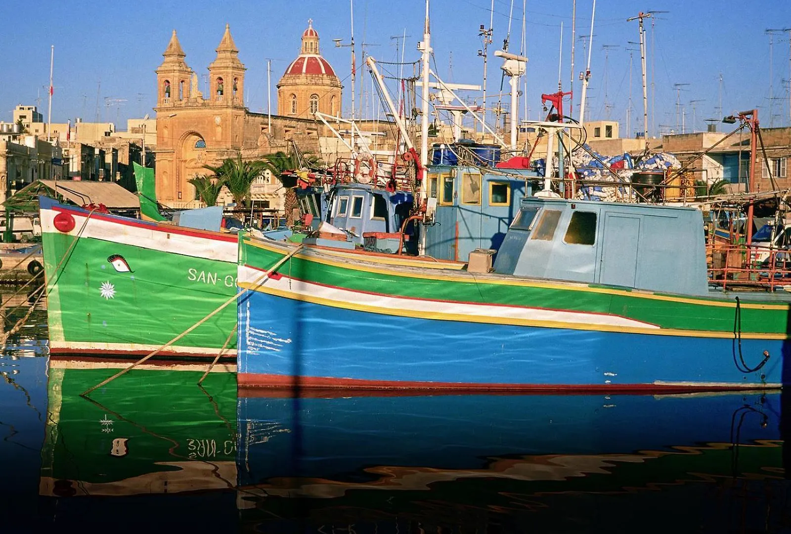 Stunning 2Br Holiday Penthouse In Central Sliema Apartment